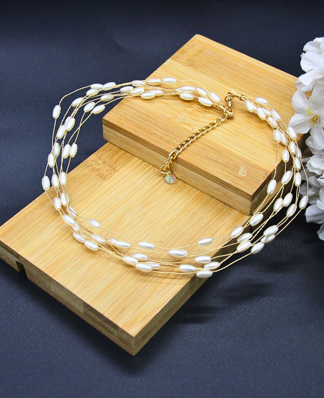 Drop Pearl Necklace