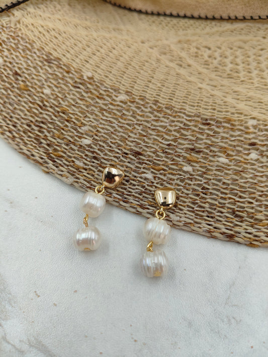 Freshwater Pearl Earrings