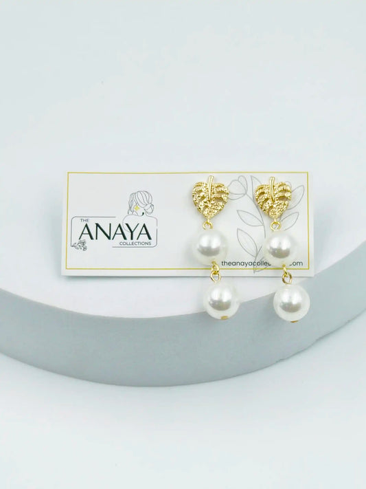 Leaf Shell Pearl Earrings