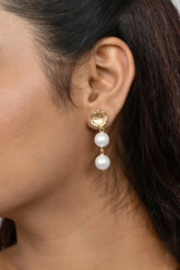 Leaf Shell Pearl Earrings