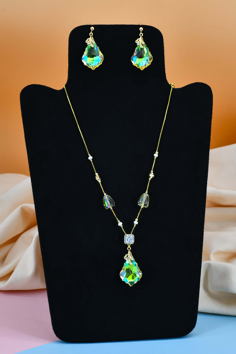 Northern_Lights_Dainty_Set