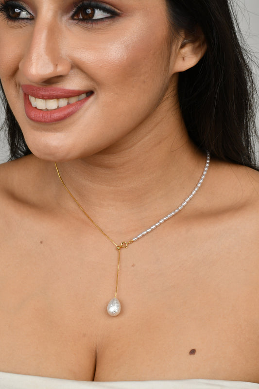Freshwater pearl necklace 1