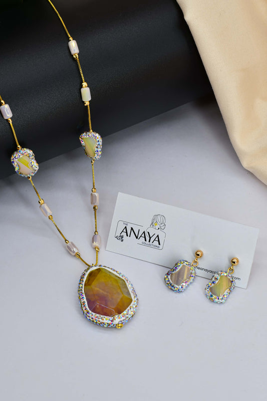 Pink Agate Dainty Set 1