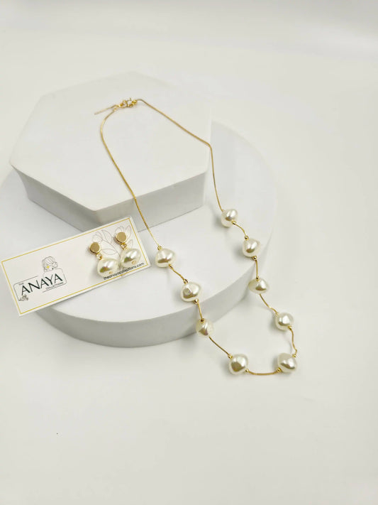 Uncut Gems Pearl Dainty Set