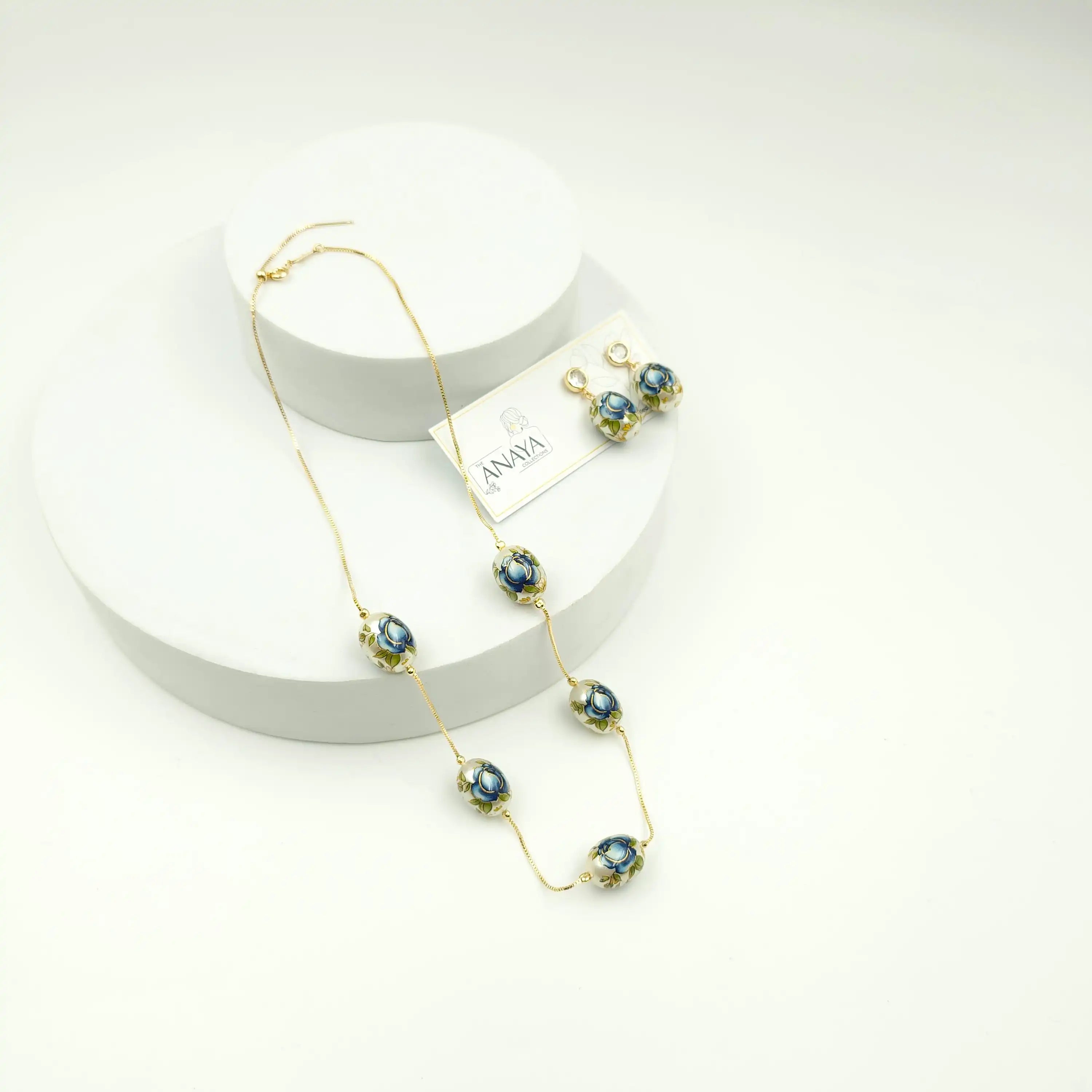 5 Charm Floral Dainty Set