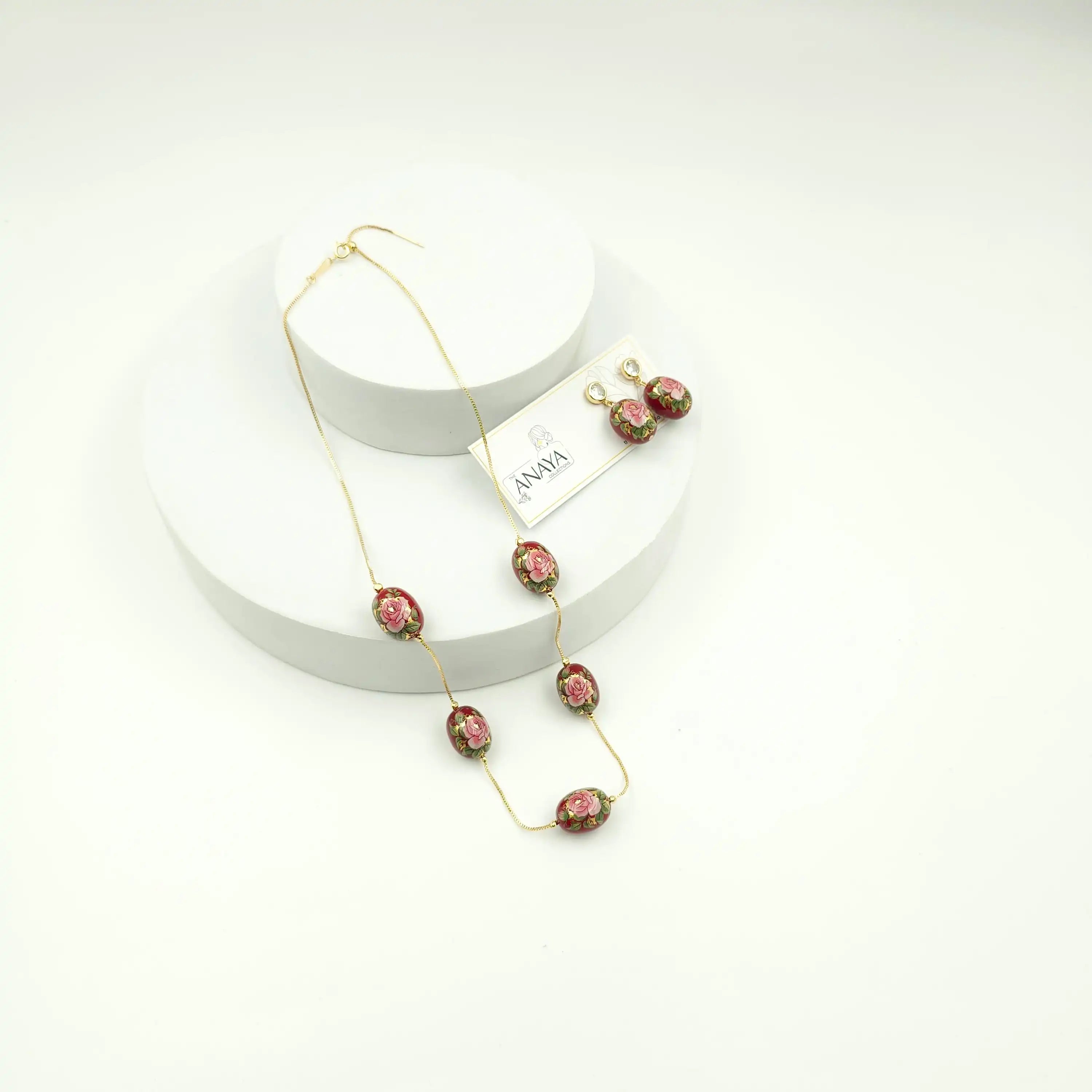5 Charm Floral Dainty Set