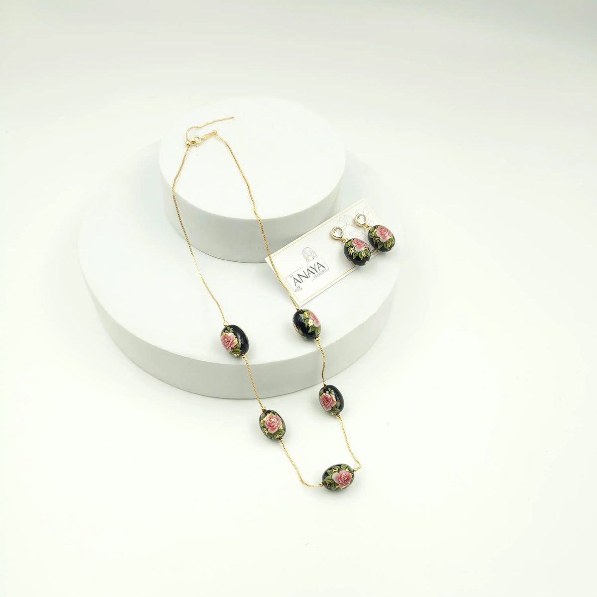 5 Charm Floral Dainty Set