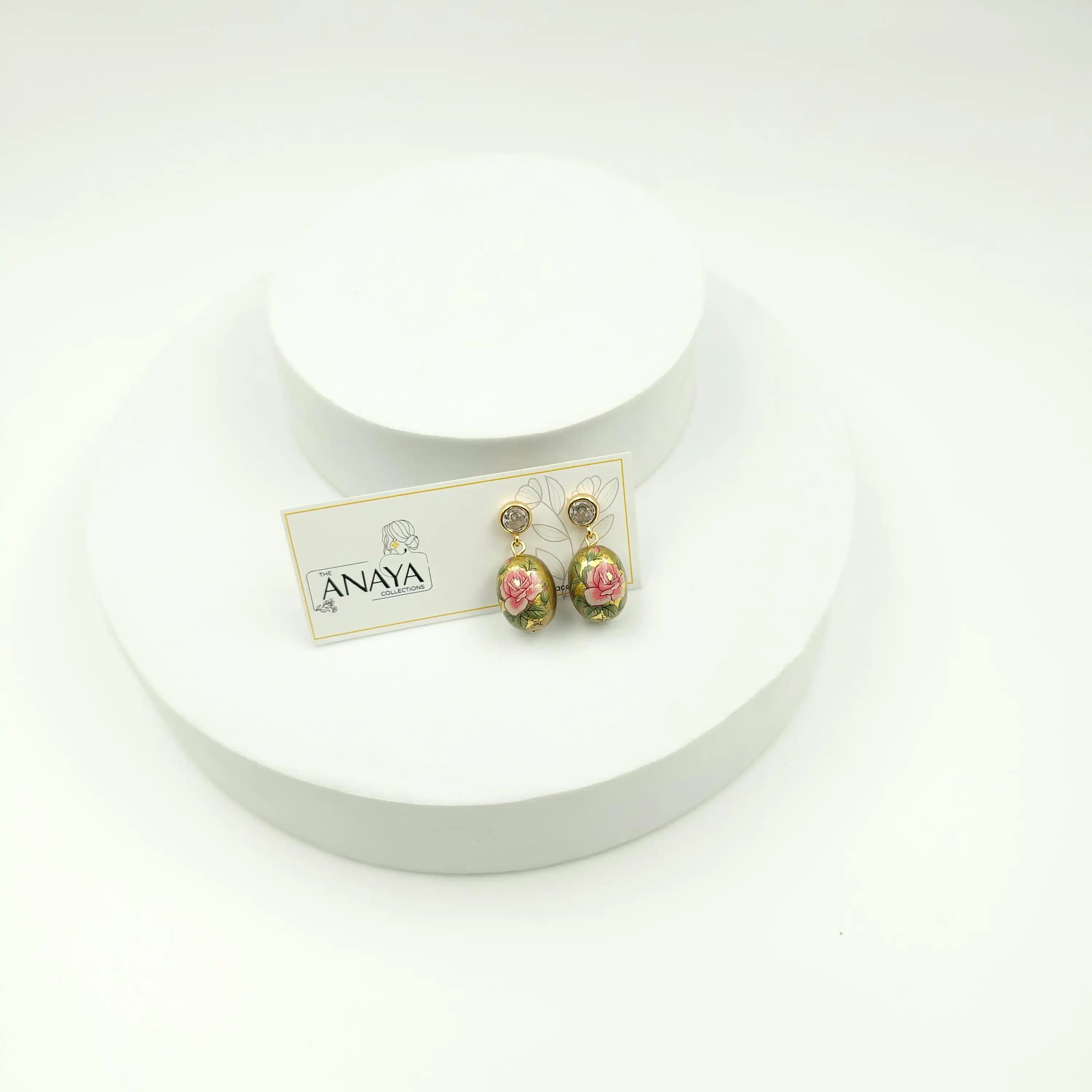 5 Charm Floral Dainty Set