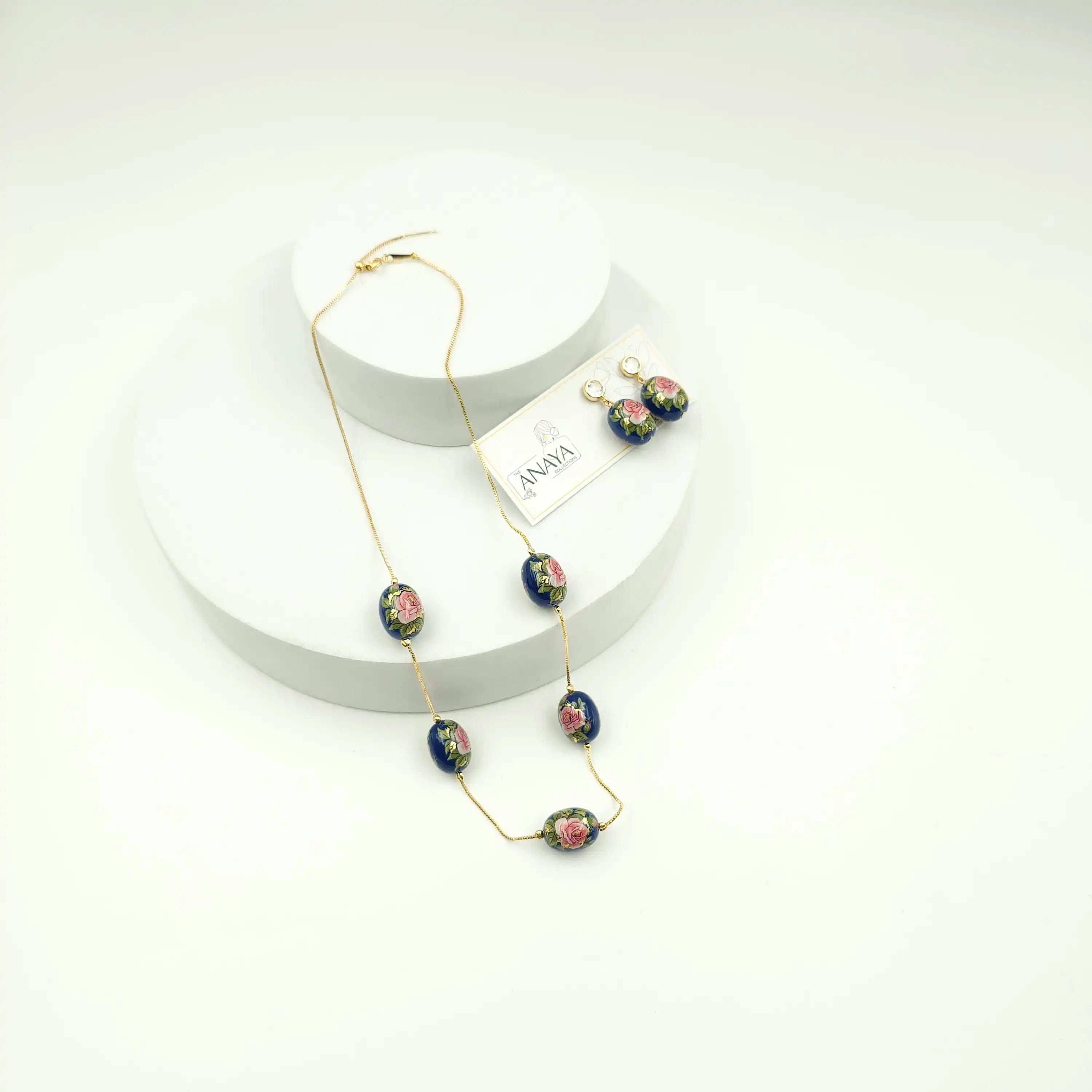 5 Charm Floral Dainty Set