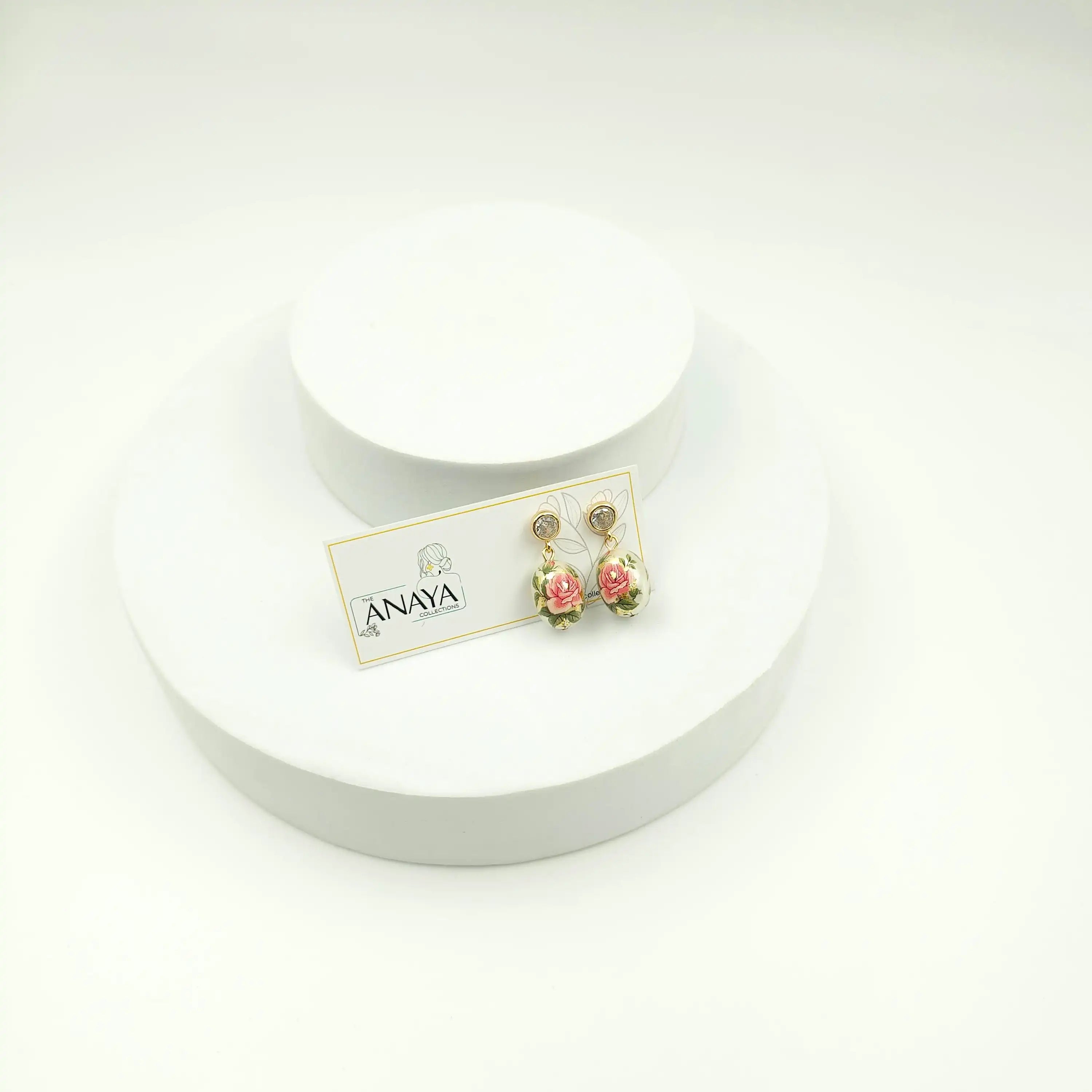 5 Charm Floral Dainty Set