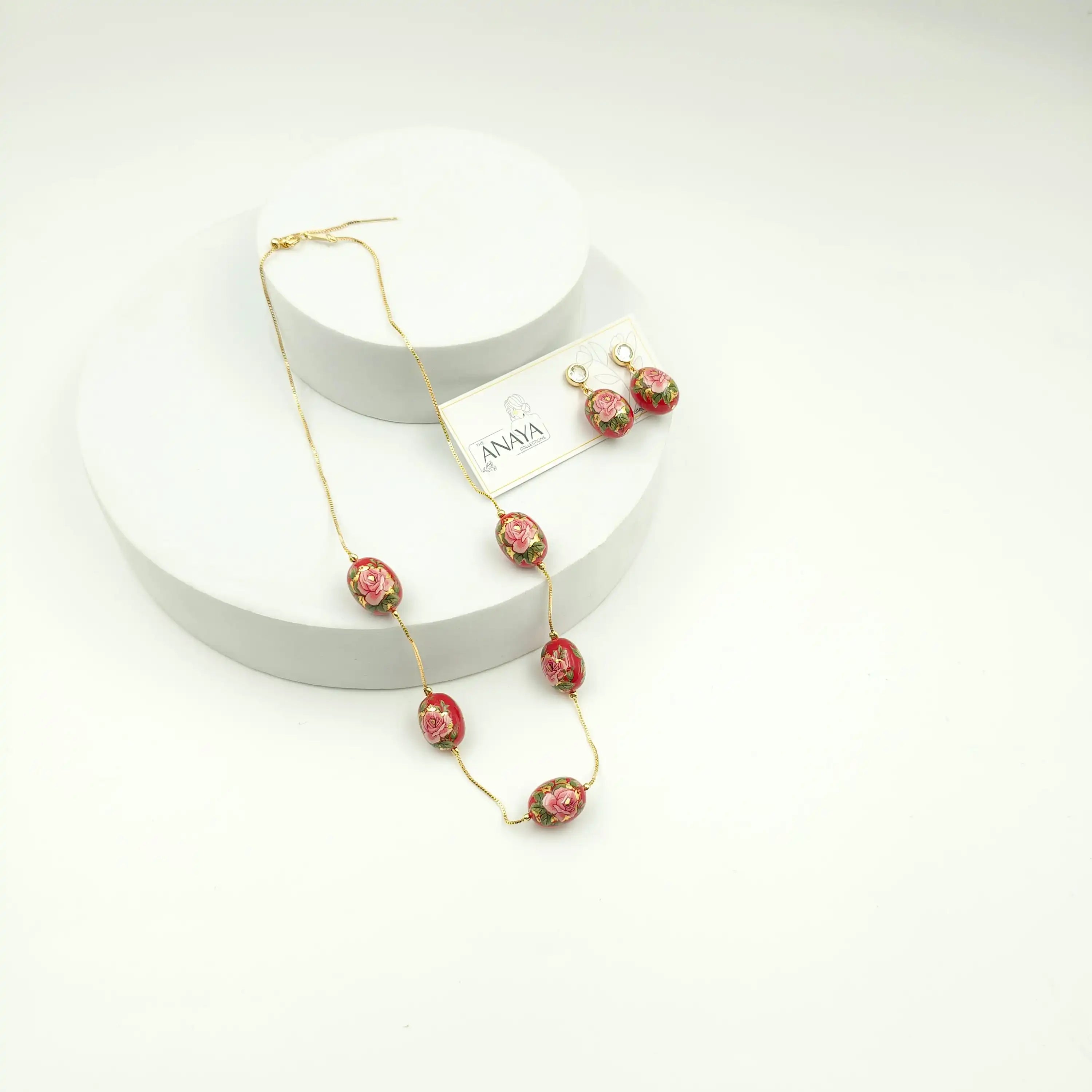 5 Charm Floral Dainty Set