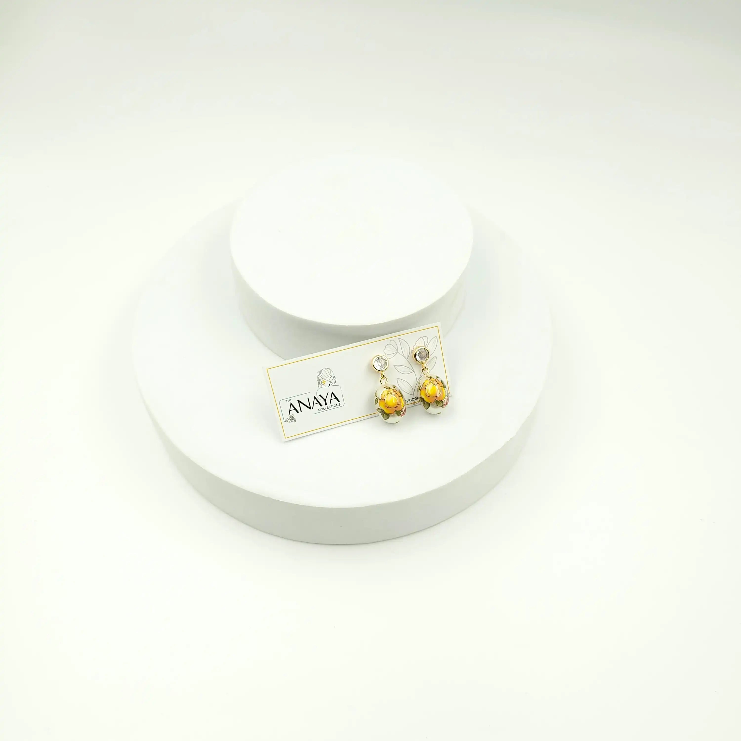 5 Charm Floral Dainty Set