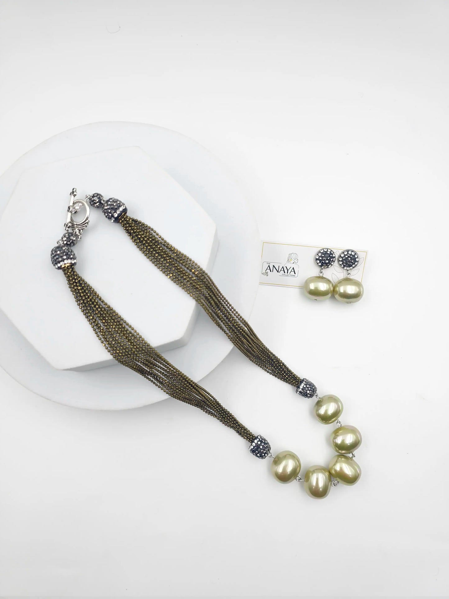 5 Pearl Italian Chain Set