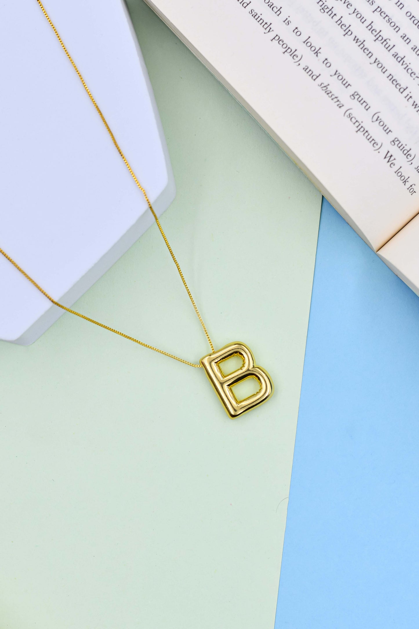 Alphabet B Chain