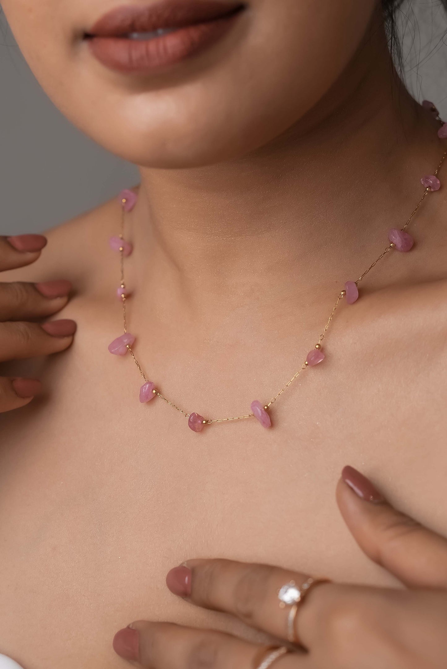 Rose Quartz Dainty Necklace