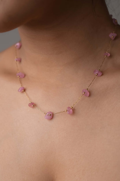 Rose Quartz Dainty Necklace