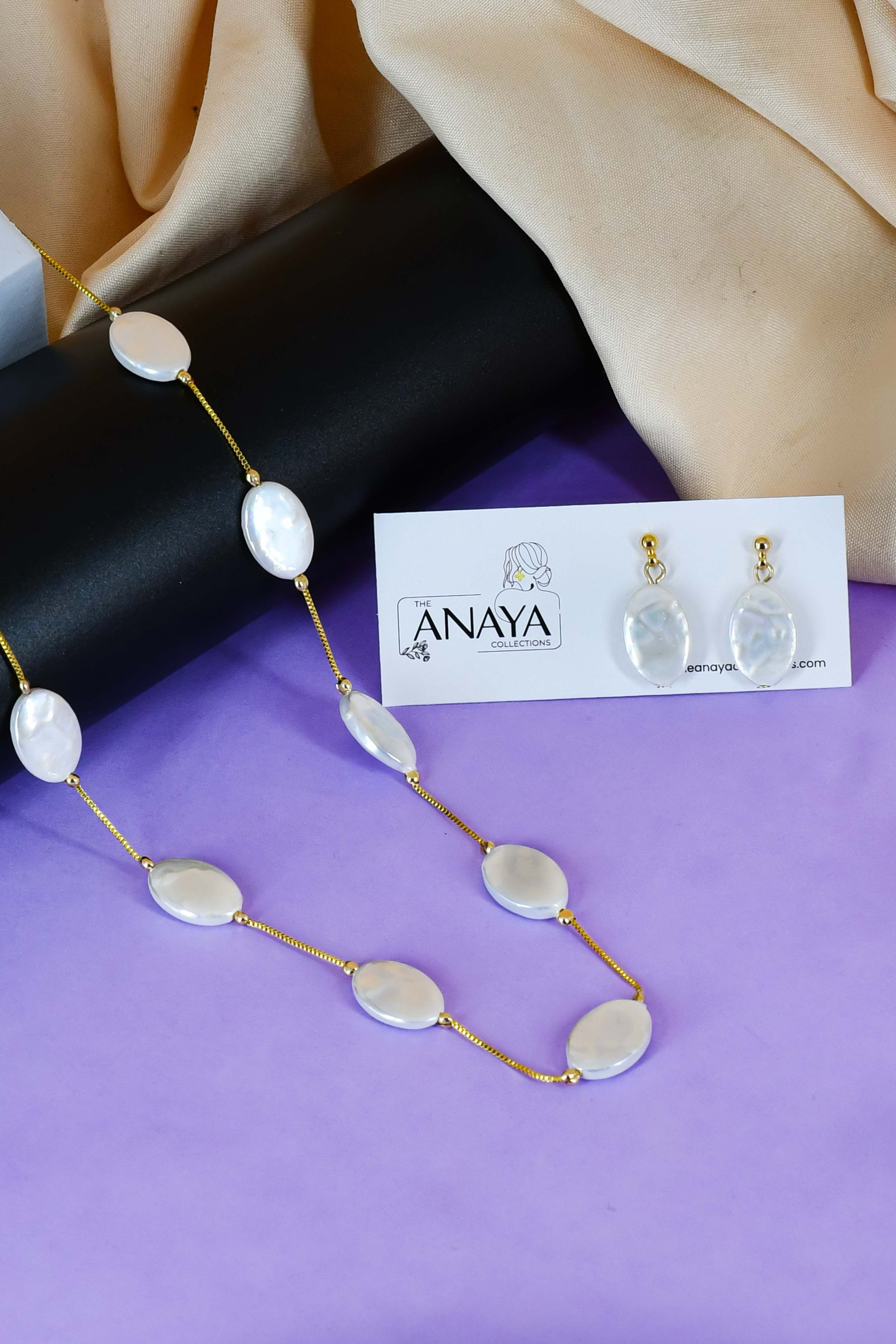 Baroque Oval Flat Pearl Dainty Set
