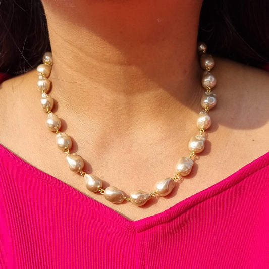 Baroque Pearl