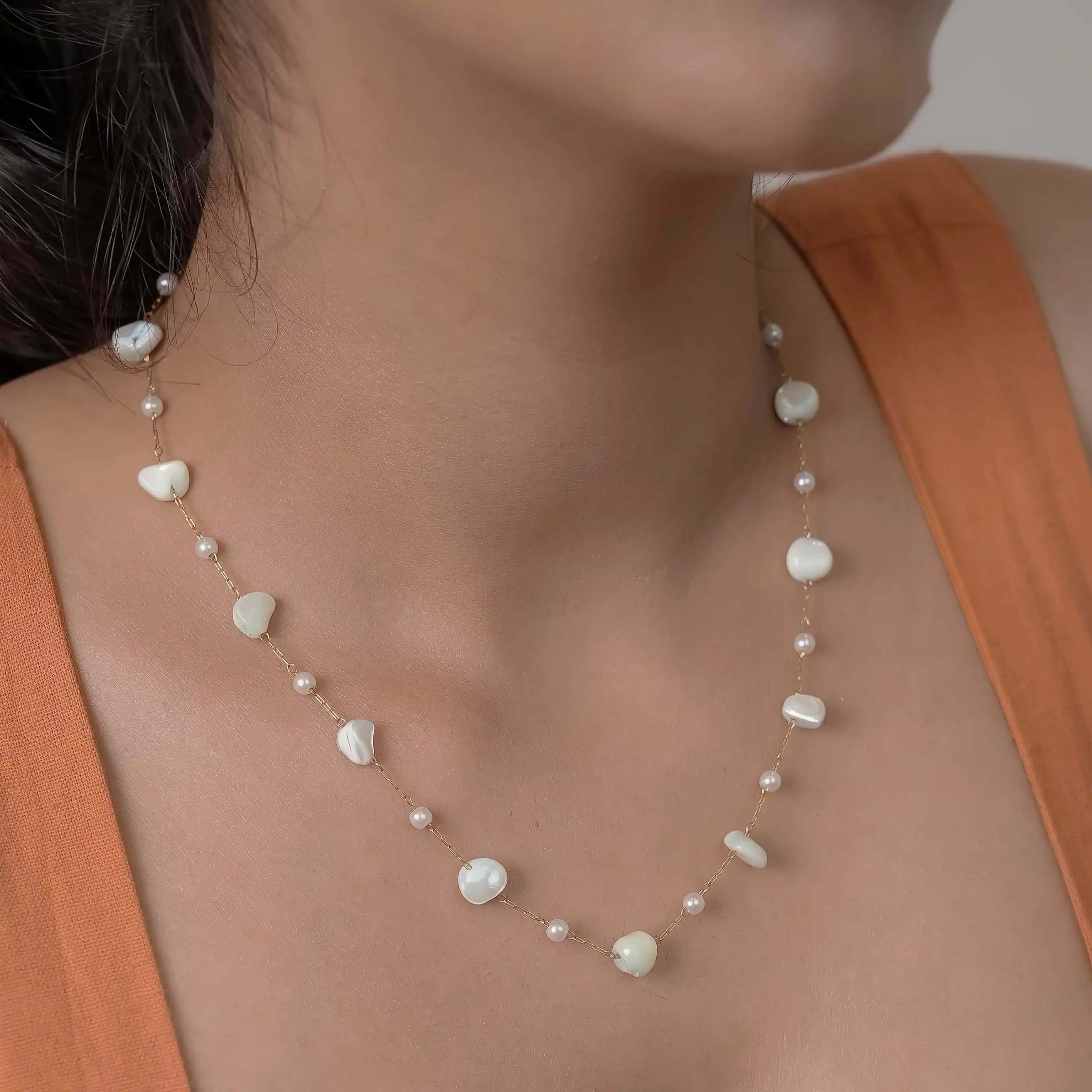 Big Chipped Pearl Necklace