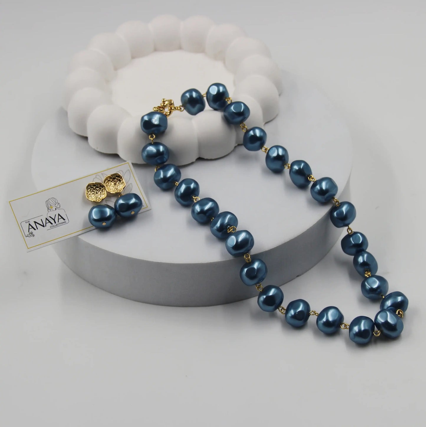 Uncut Shell Pearl Set