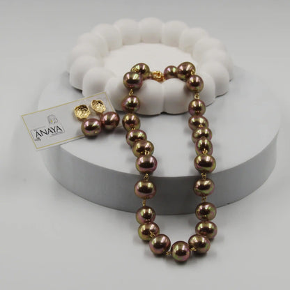 Uncut Shell Pearl Set