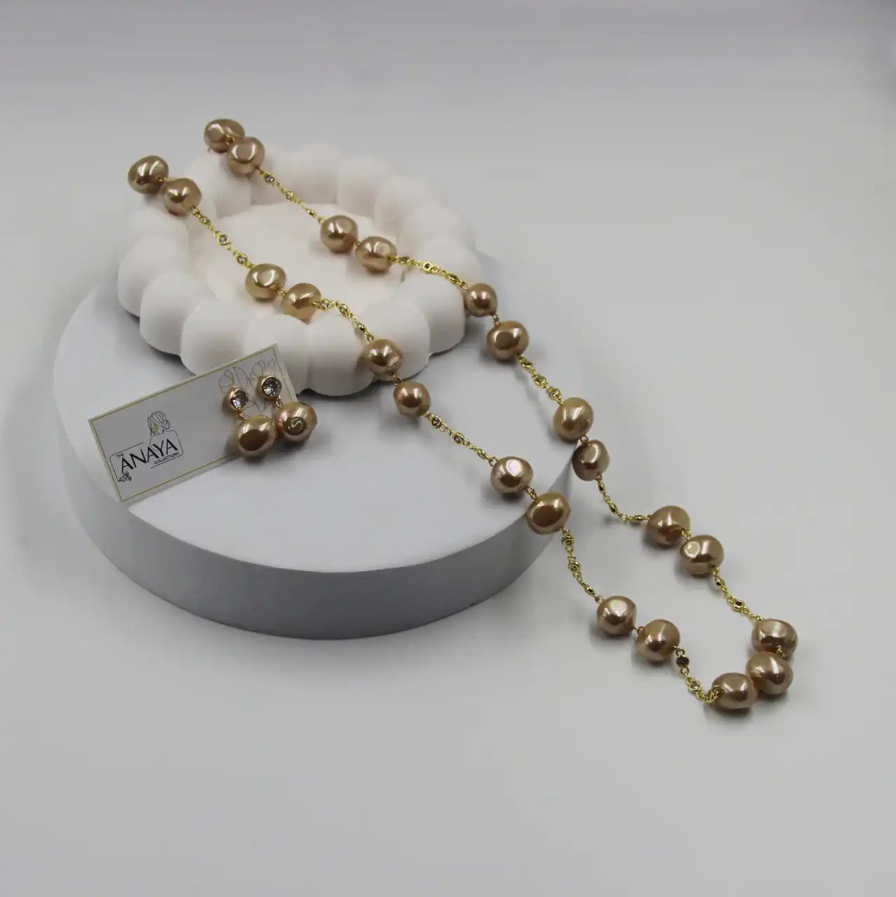Uncut Shell Pearl Long Set