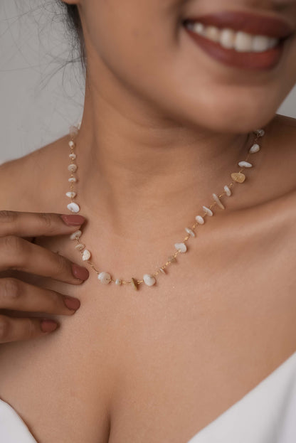 Chipped Pearl Dainty Necklace