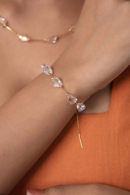 Almond Dainty Bracelet