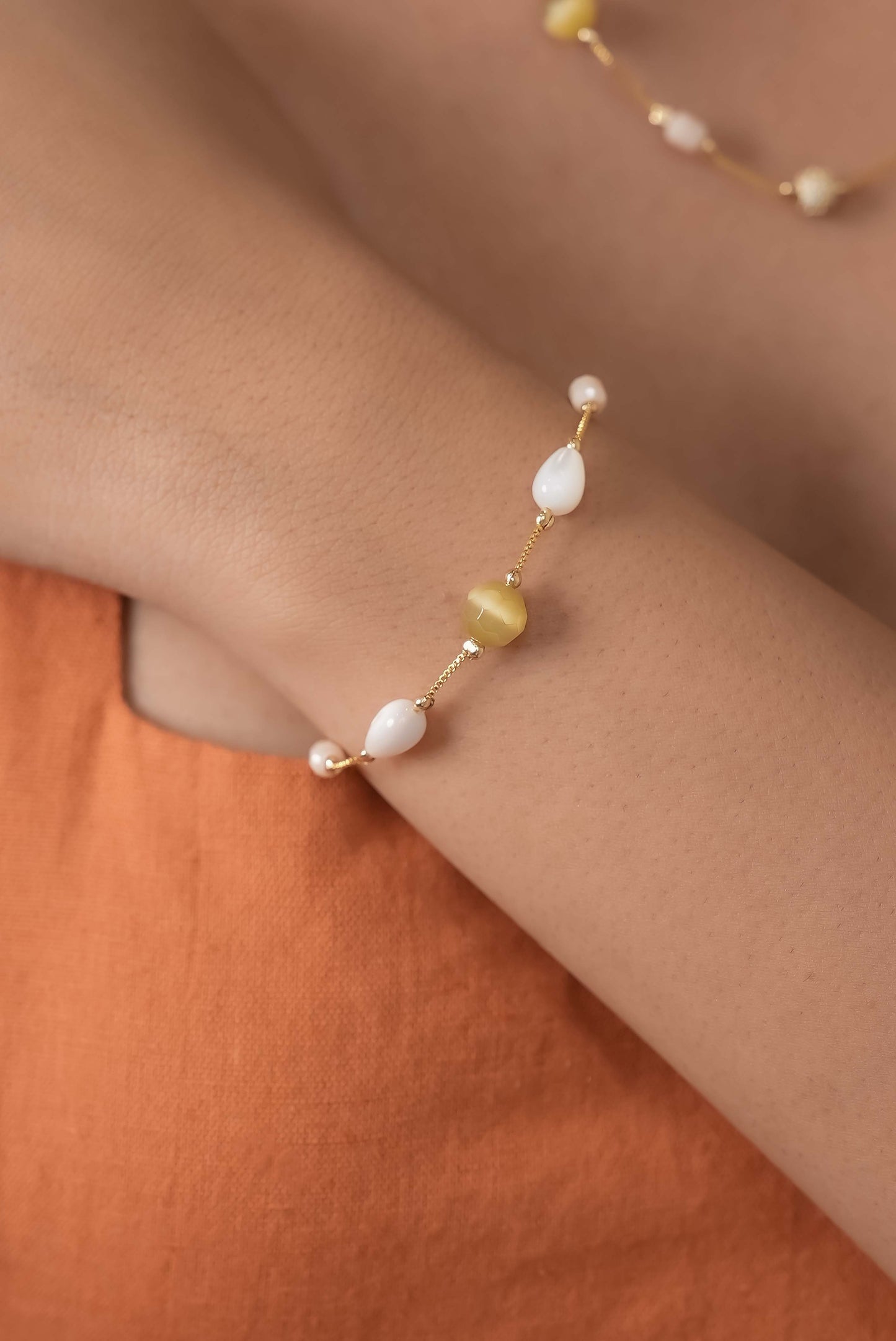 Aurora Gem Dainty Bracelet