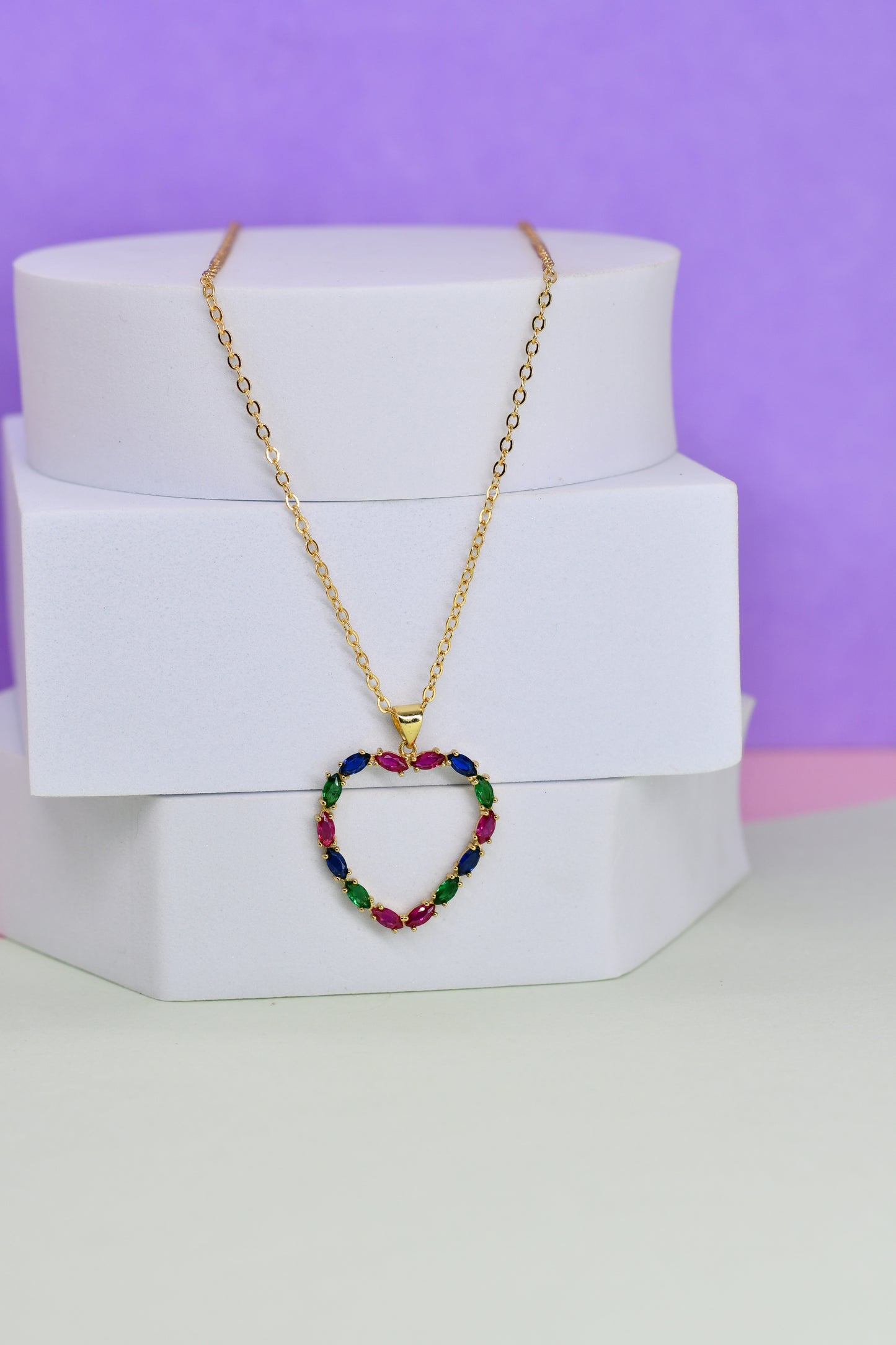 Tri-Coloured Hollow Heart Chain