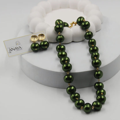 Uncut Shell Pearl Set