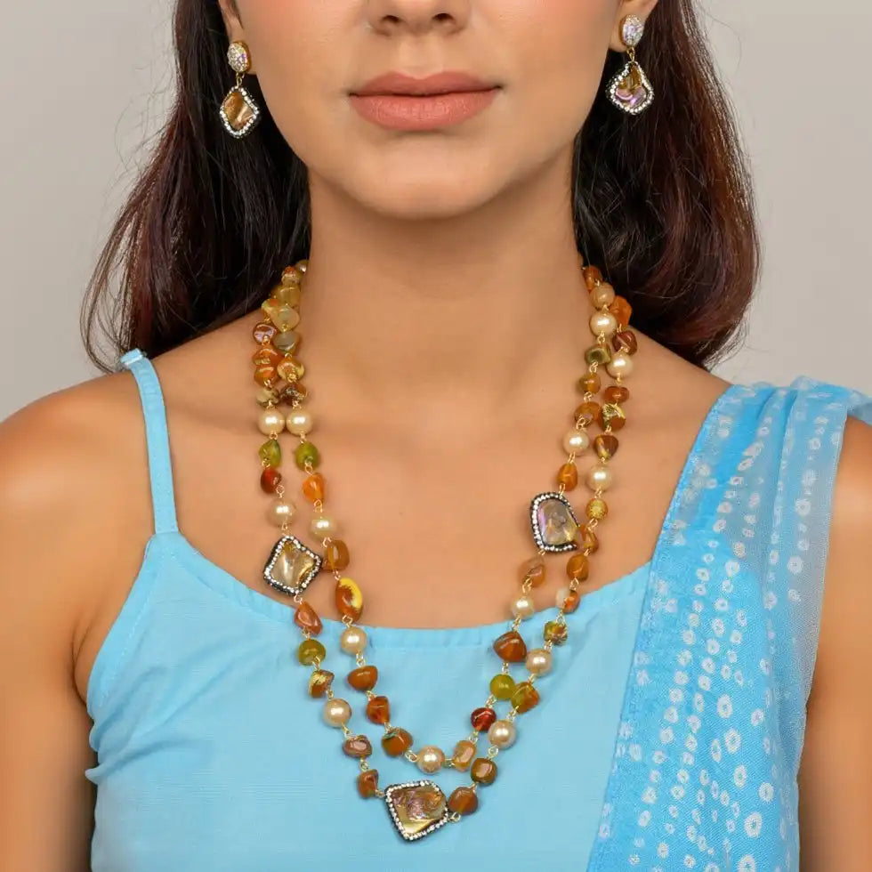 Double Line Agates With Baroque Set