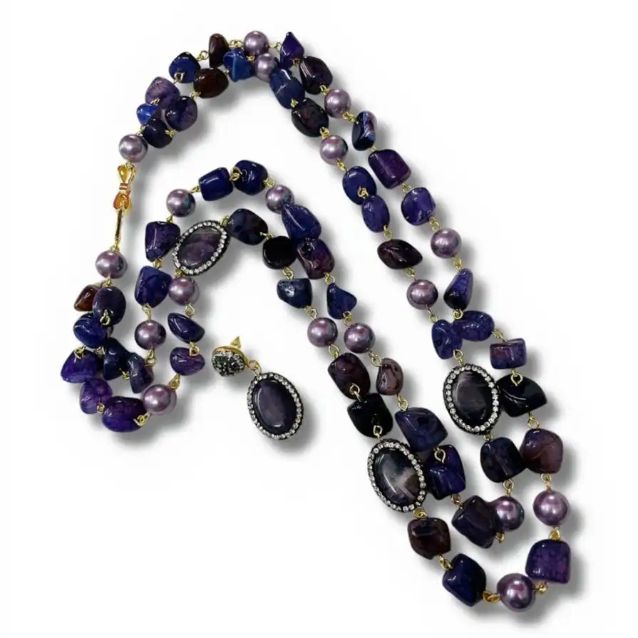 Double Line Agates With Baroque Set