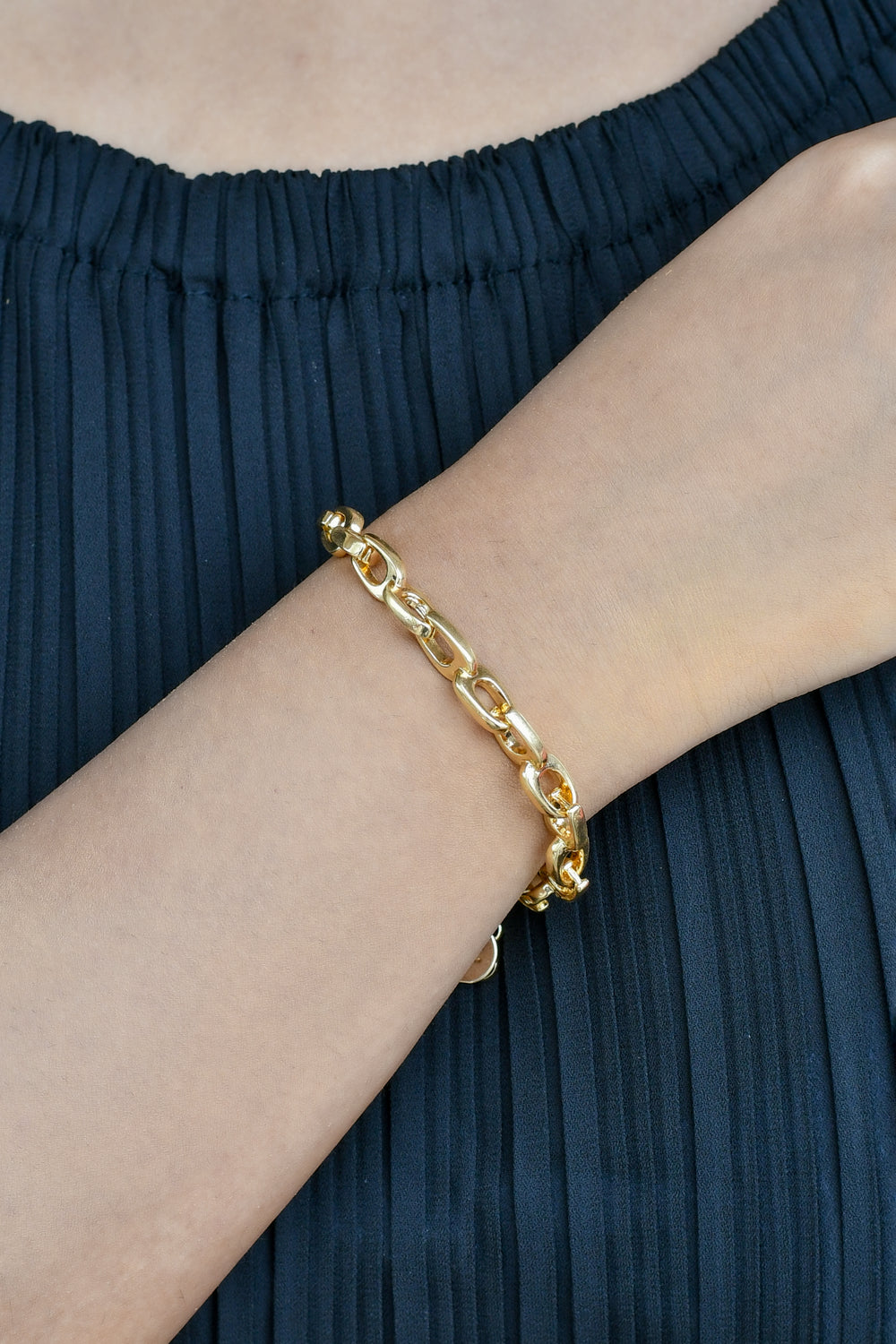 Endless Hook Bracelet