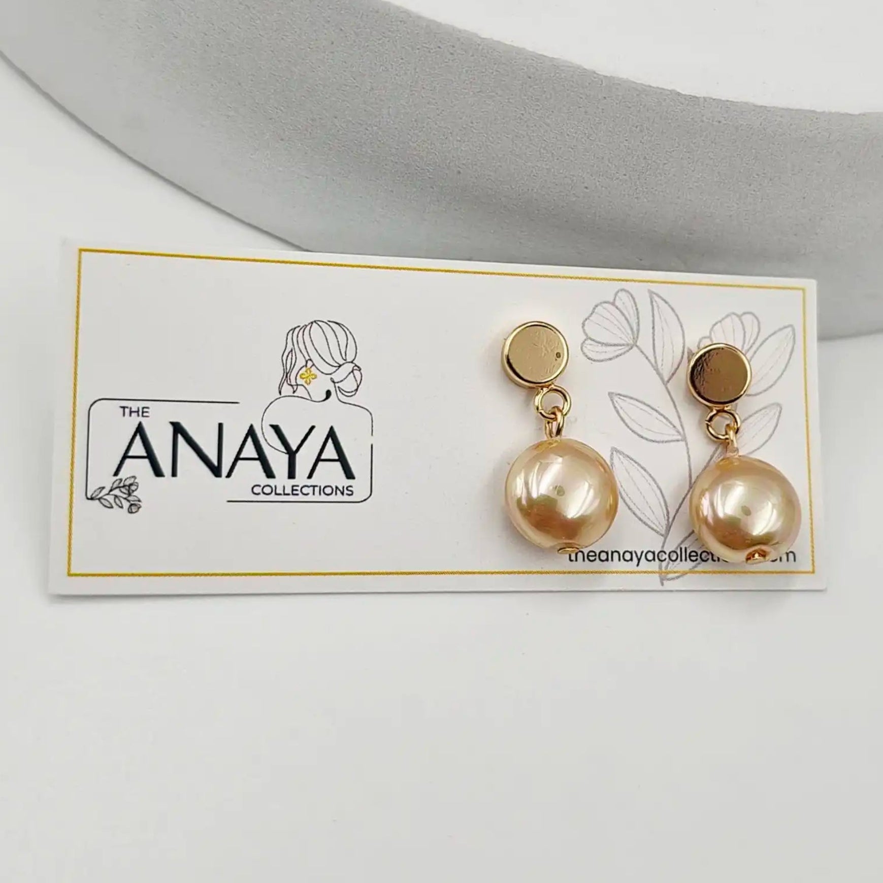 Gems Pearl Dainty Earrings