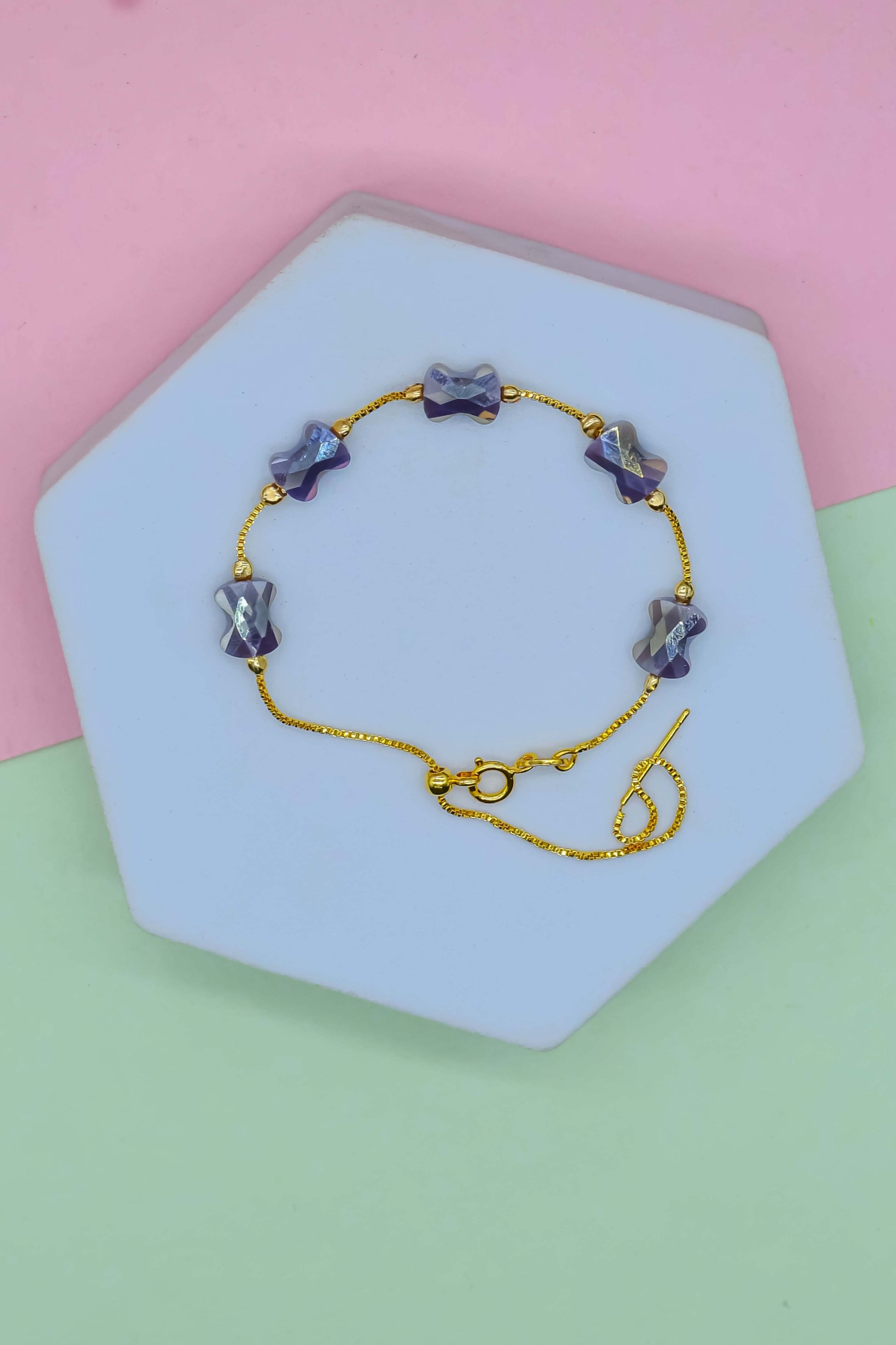 Gilded Bow Dainty Bracelet