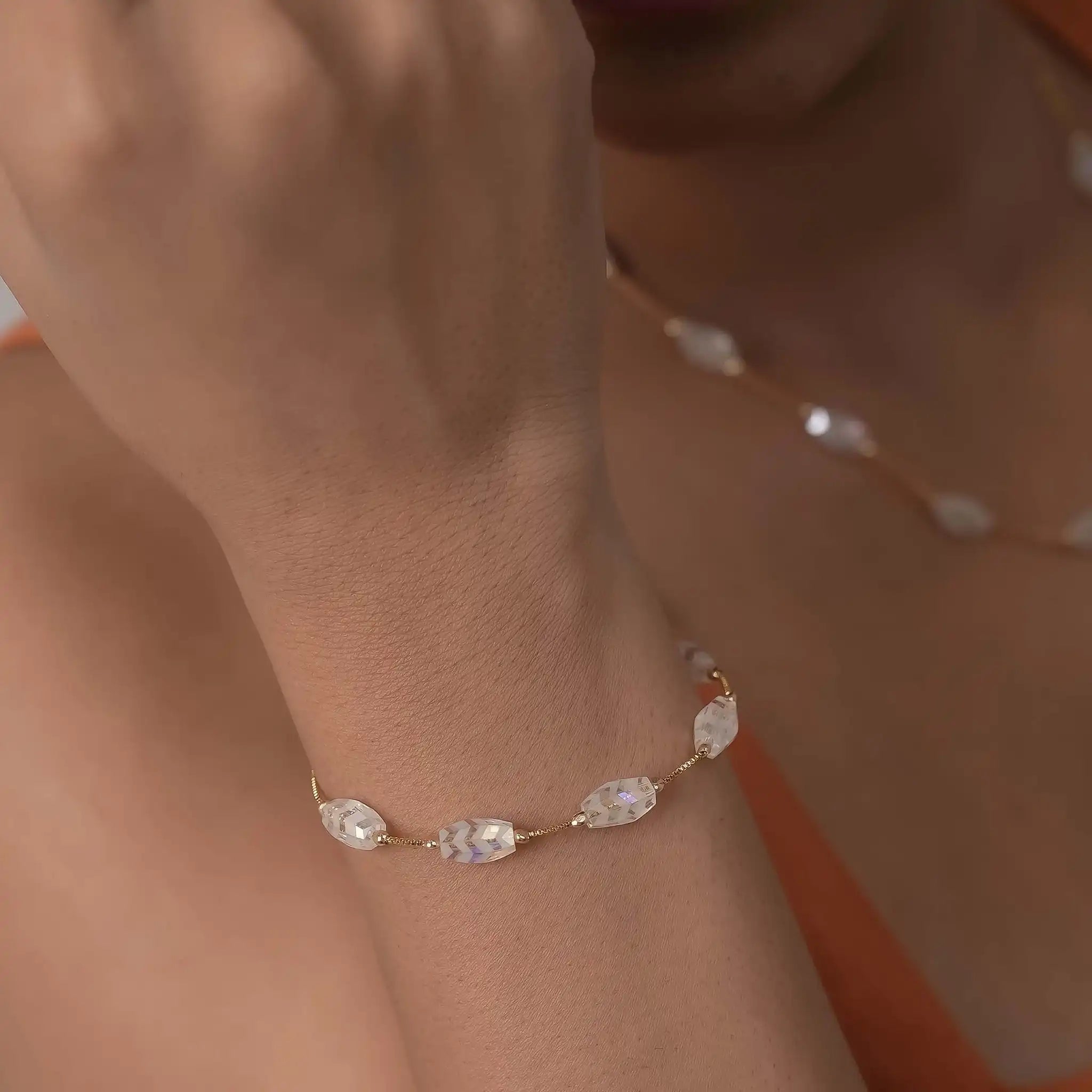 Glacial Beauty Dainty Bracelet