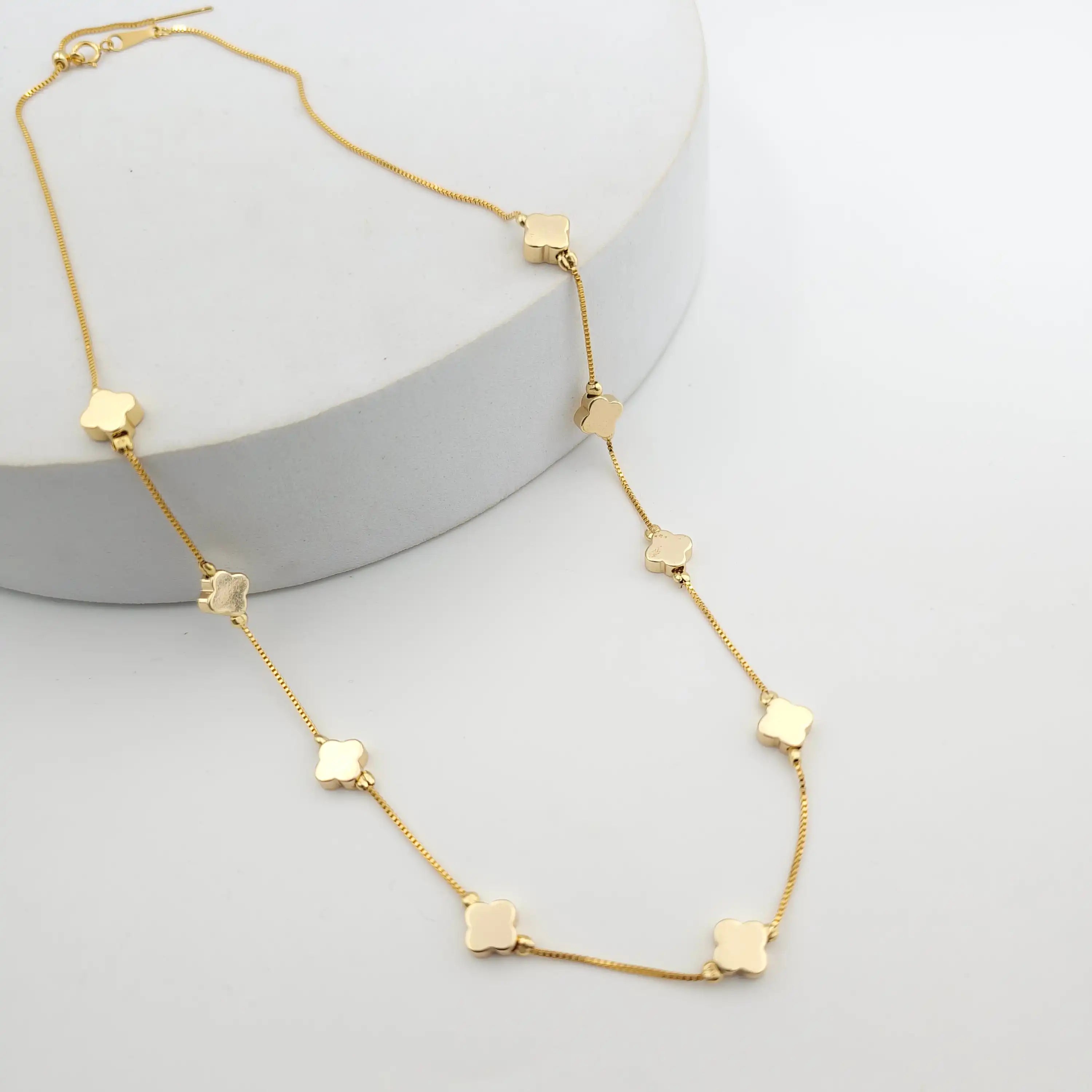 Golden Clover Dainty Set
