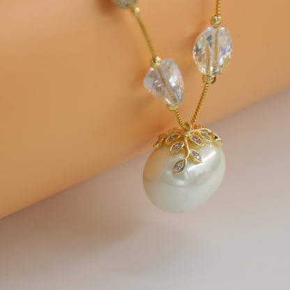 Shell Pearl Delight Dainty Necklace