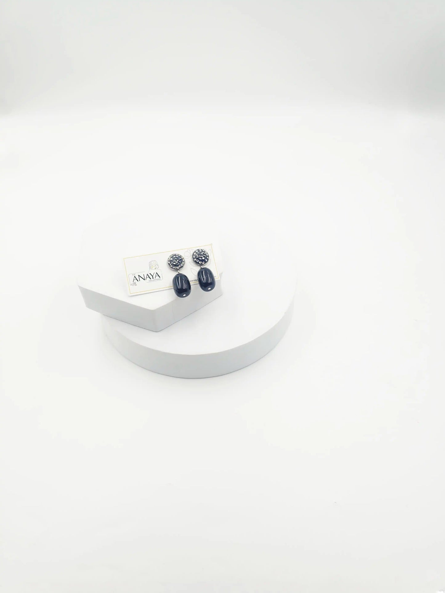 Italian 5 Oval Agates Set