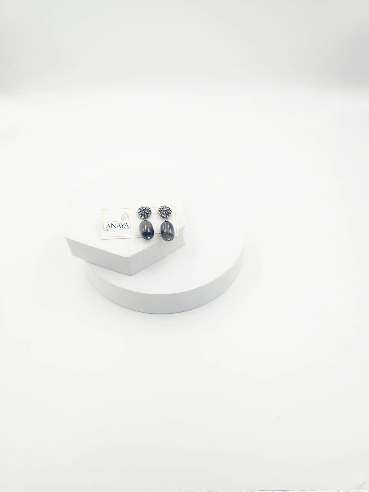 Italian 5 Oval Agates Set