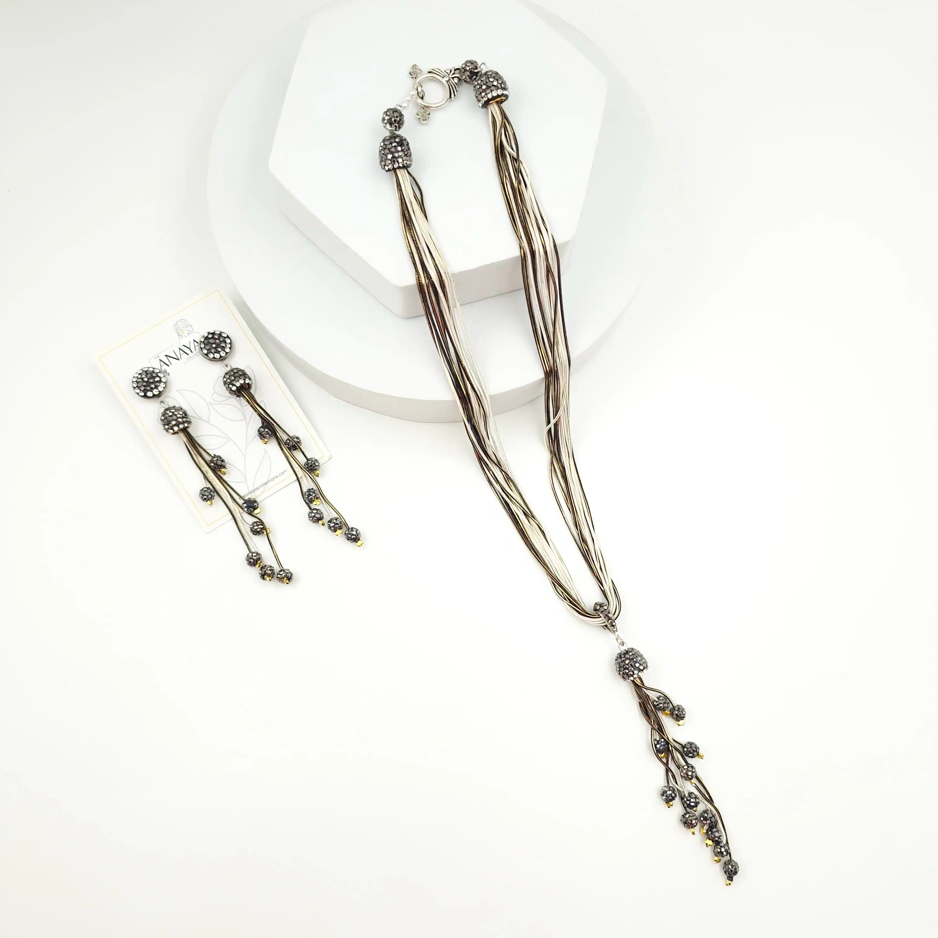 Italian Grace Tassel Radiance Set