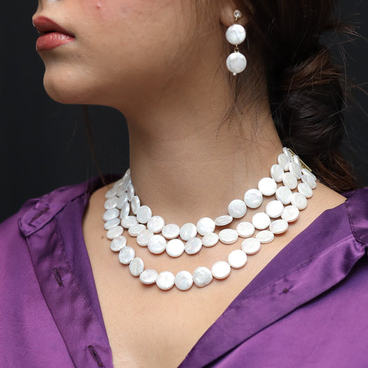 Triple Layered Pearl Necklace Set