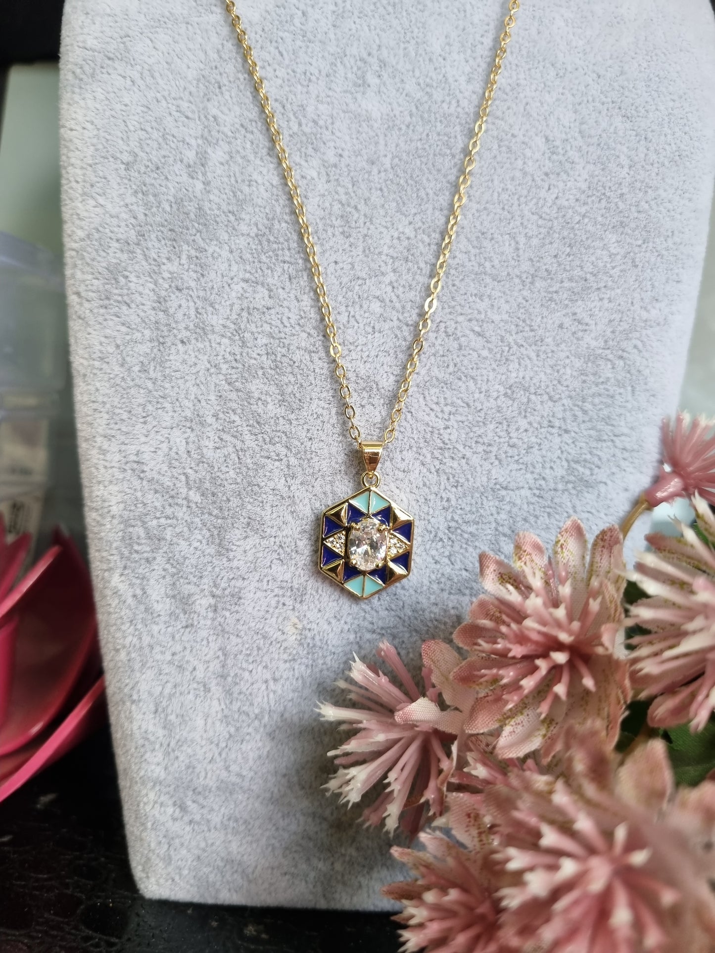 Hexagon Pendant Chain