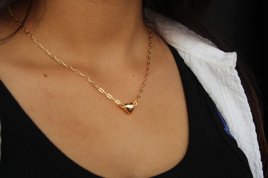 Magnetic Heart Chain Necklace