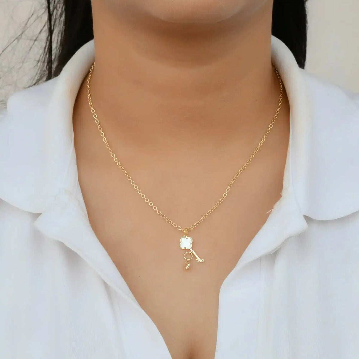 MOP Key Pendant Chain