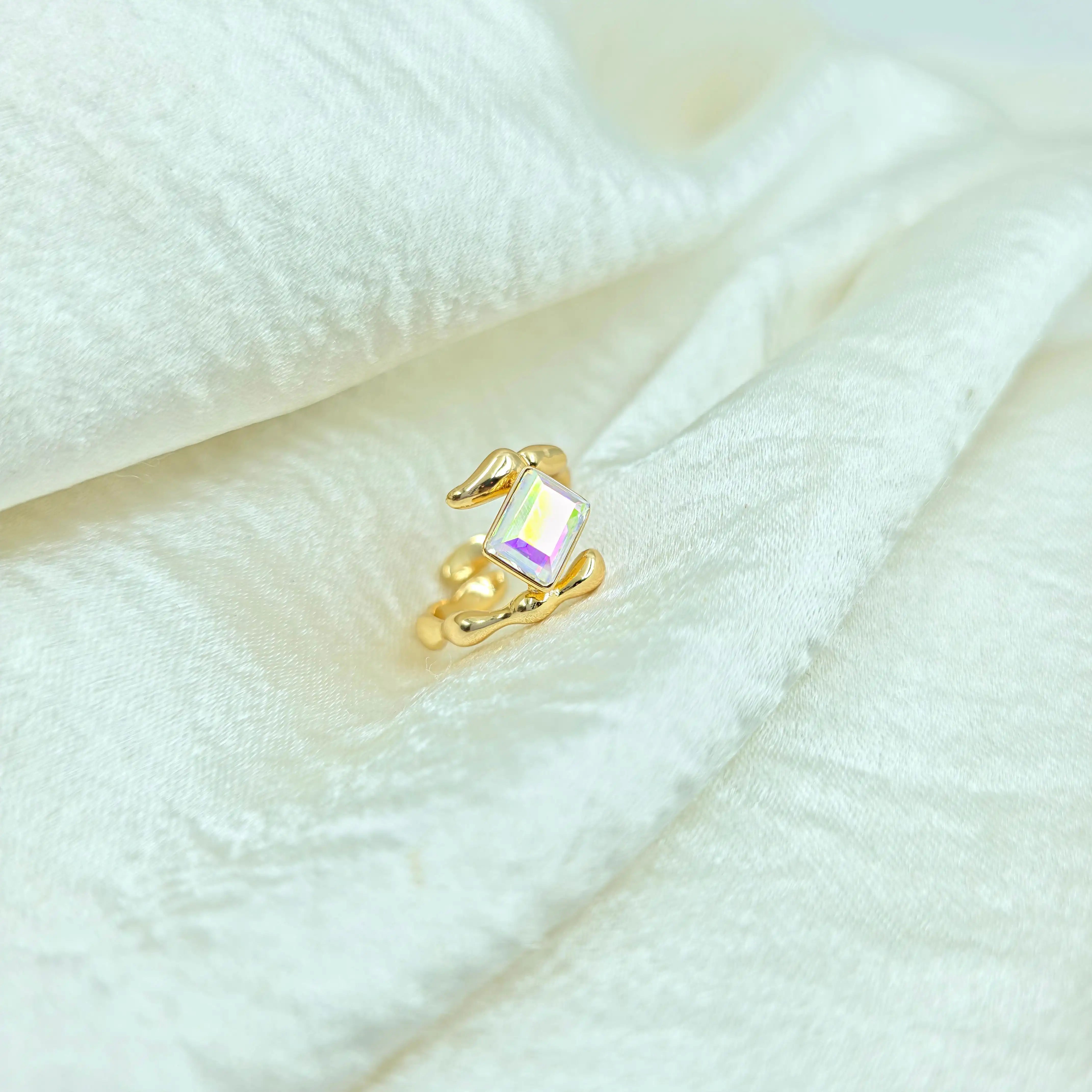 Melting Stone Ring