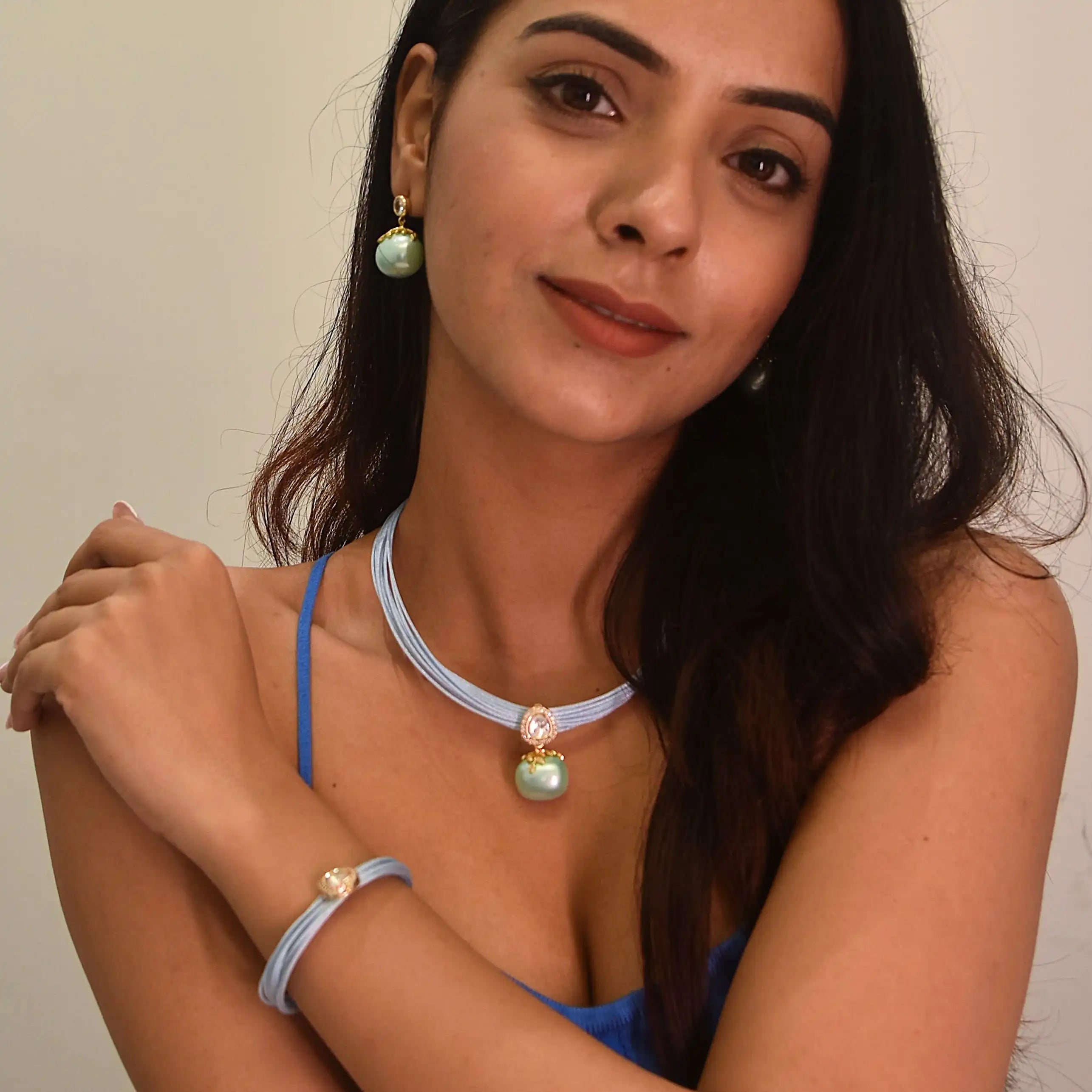 Mesh Wire Sterling Shell Pearl Pendant Necklace and Earrings Set