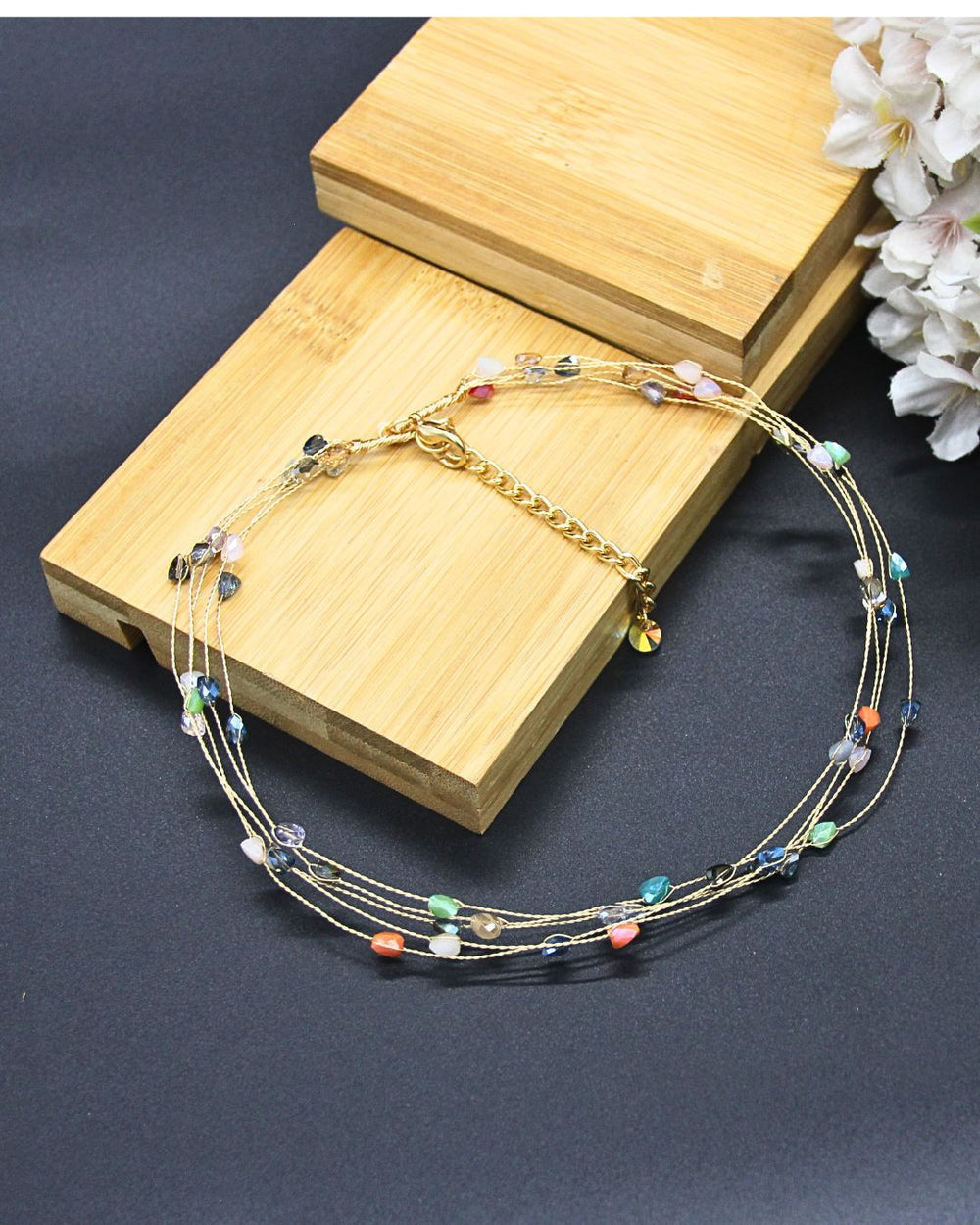 Crystal wired necklace