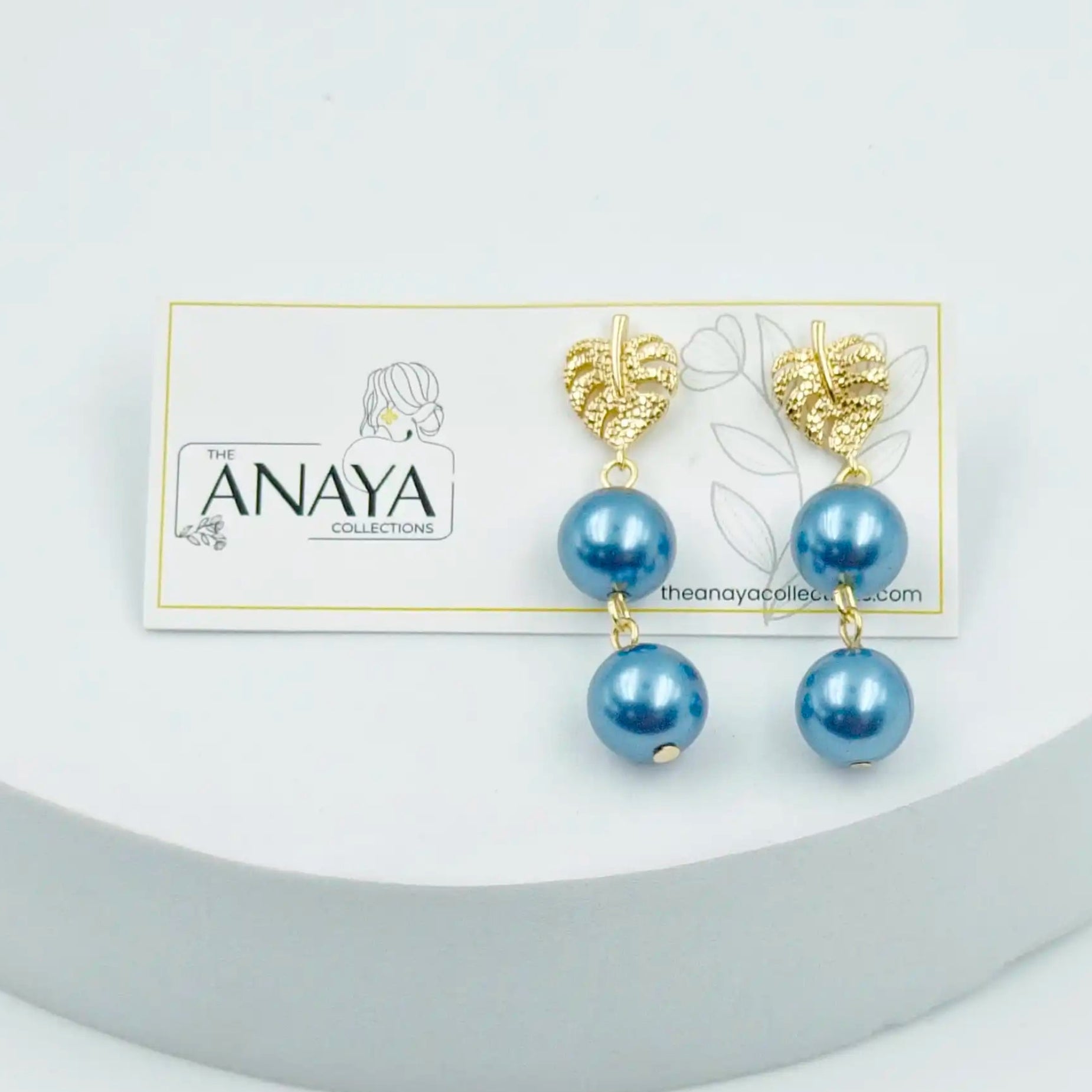 Leaf Shell Pearl Earrings